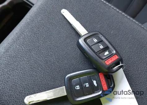 2019 Honda Cr-V Lx z USA, uszkodzony, nr VIN 2HKRW6H35KH221929